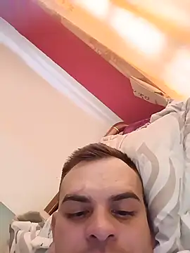 Edwin Q online show from June 2026 08:32:02 PM