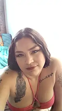 Cristal queen  online show from March 2026 12:38:01 AM