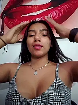 NoelleVireaux online show from April 2026 04:33:02 AM