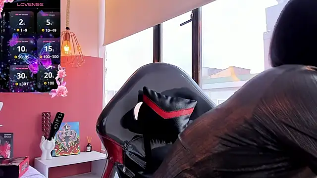 Valkiria wine online show from April 2026 01:04:02 PM