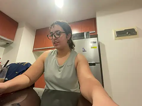 yassiestar online show from March 2026 05:08:01 PM