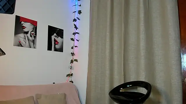 Rebeca Marchetti online show from July 2026 08:47:01 PM