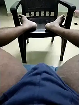 Snapshot of sathish2895 chatting on March 2026 05:06:02 PM sathish2895 online show from March 2026 05:06:02 PM