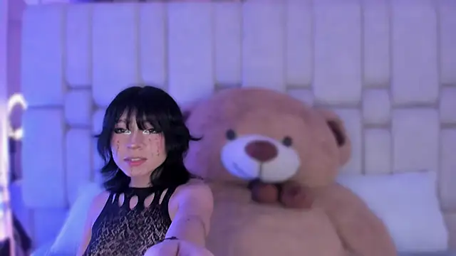 AgathaUwuDoll online show from April 2026 07:55:02 PM