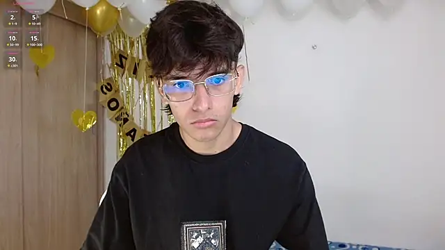 Snapshot of noah_millerx chatting on May 2026 03:34:01 AM noah millerx online show from May 2026 03:34:01 AM