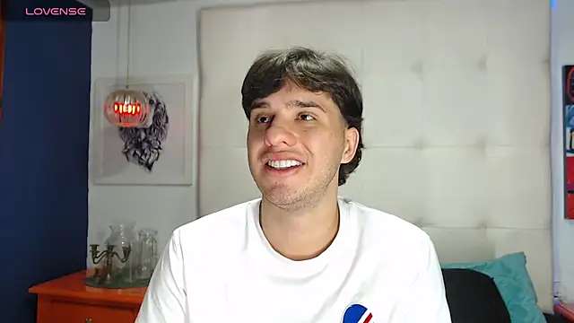 EXCLUSIVE8 online show from March 2026 05:01:02 AM