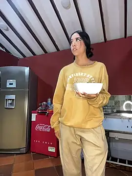 SAMY AND ARI online show from April 2026 10:13:01 AM