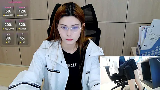 zhen-68 online show from April 2026 02:35:01 AM