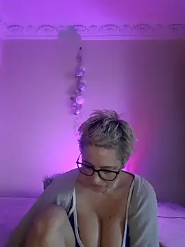 LunaBlaise online show from March 2026 08:37:02 AM