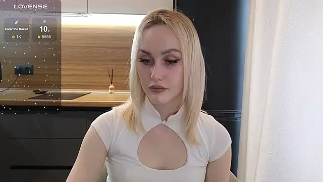 Bella Villen online show from June 2026 10:50:01 AM