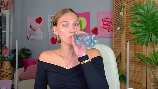 Sweet Emilya online show from July 2026 11:02:02 AM