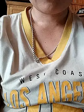 Lindxx-hot online show from April 2026 06:43:02 AM