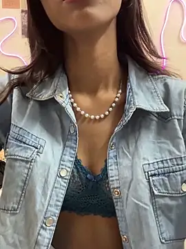 Zoiii   online show from April 2026 02:48:02 PM