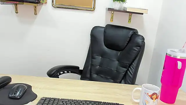 Stefy cg online show from April 2026 06:30:01 PM