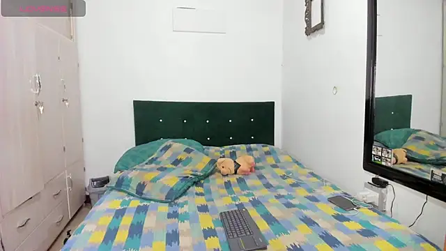 Jean And PaulXL online show from March 2026 11:16:01 PM