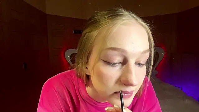 Anika Socutehe online show from April 2026 04:48:01 PM