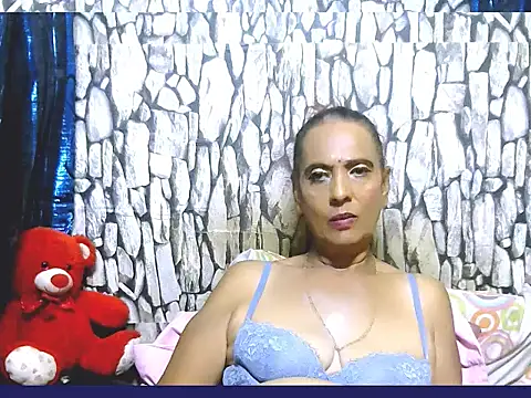 Hot queen58 online show from April 2026 05:09:02 PM