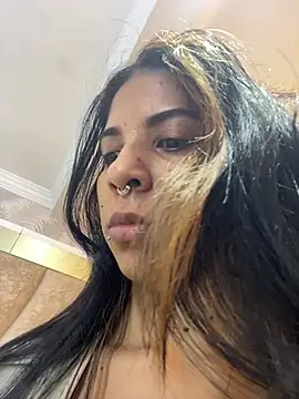 VioletaHills  online show from March 2026 12:20:01 PM