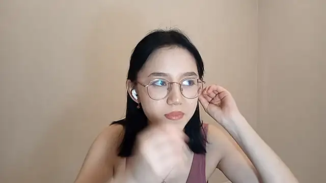 SolvedGlobe online show from March 2026 02:11:02 PM