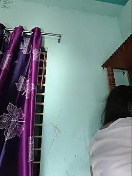 Snapshot of Beauty-3 chatting on July 2026 09:37:02 AM Beauty-3 online show from July 2026 09:37:02 AM