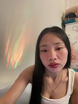 MIABCDZ online show from May 2026 02:18:02 AM