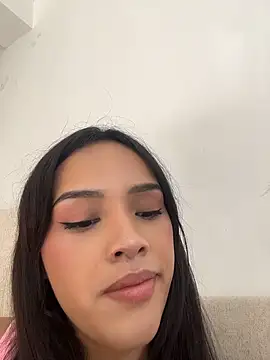 Mia-villalobos online show from June 2026 01:45:02 PM