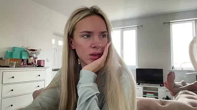 Naughtyblondex online show from June 2026 10:48:01 AM