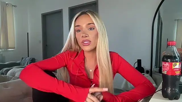Naughtyblondex online show from June 2026 07:15:01 PM
