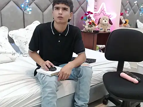 Steve Hotman online show from April 2026 01:06:02 PM