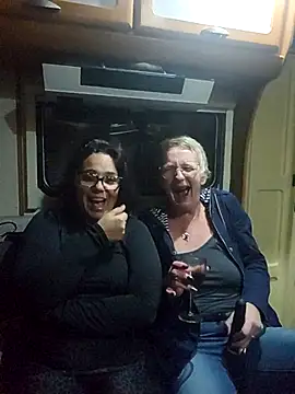 lescoquinsdu40 online show from March 2026 09:41:01 PM