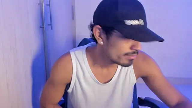 jossi12345j online show from April 2026 09:02:01 AM