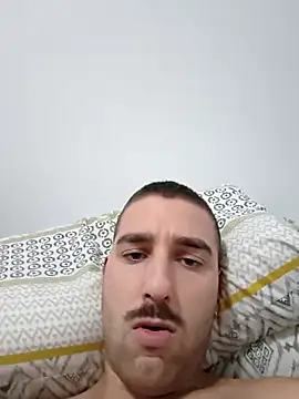 straightdude99 online show from March 2026 11:19:02 PM