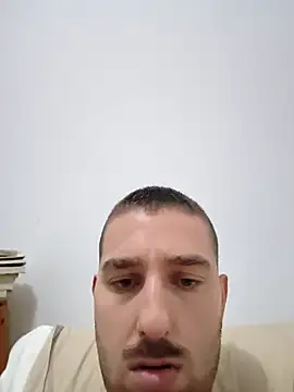 straightdude99 online show from April 2026 11:26:01 PM