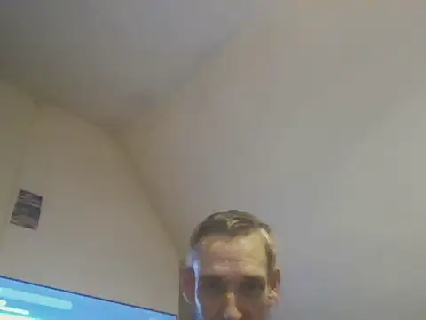 DOUBLETROUBLE7773 online show from March 2026 06:48:02 PM