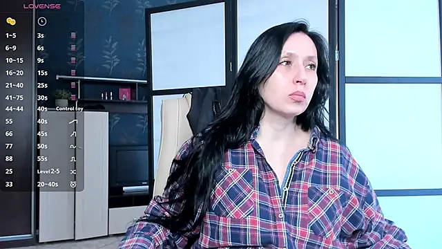 Lucky Milf online show from April 2026 10:02:02 AM