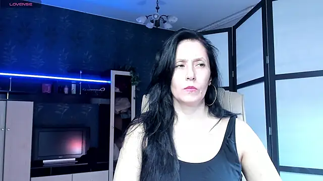 Lucky Milf online show from July 2026 05:04:02 PM