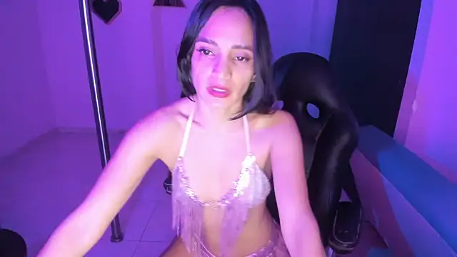 Snapshot of doll_katiuska chatting on June 2026 12:51:02 PM doll katiuska online show from June 2026 12:51:02 PM