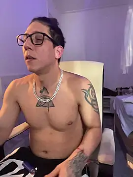 TitanNoir online show from March 2026 10:07:01 AM