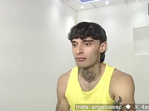 yourxcyberxangel online show from March 2026 05:38:01 PM