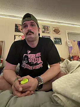PoundedCajunGuy93 online show from May 2026 02:19:01 AM