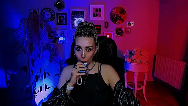 MonicaRiley online show from April 2026 01:03:01 PM