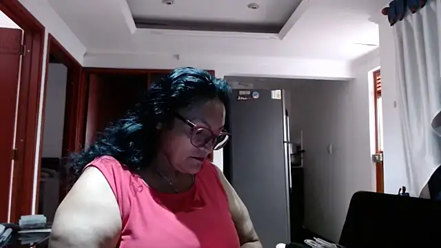  BellaNocturna online show from July 2026 06:15:02 PM