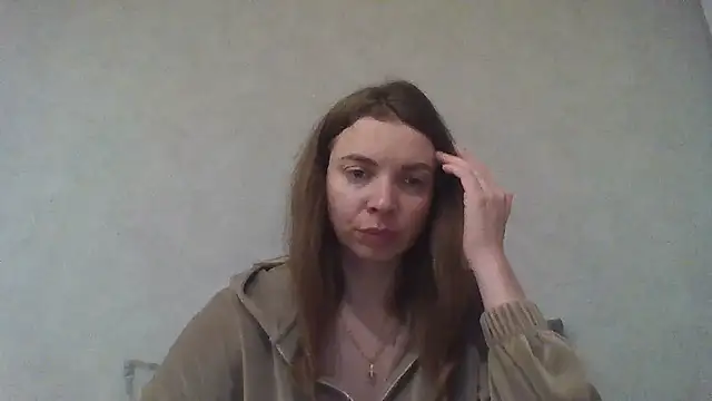 Luna2547 online show from March 2026 05:38:01 PM