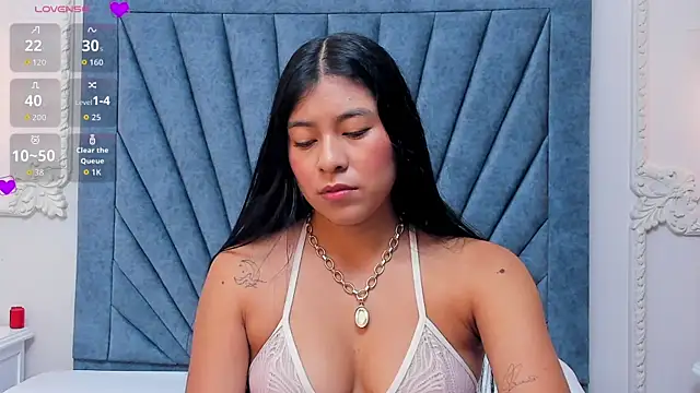 Leandra-Johnson online show from April 2026 01:45:02 PM