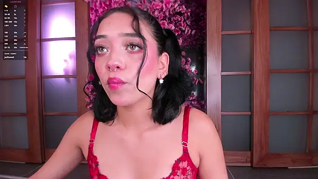 foxy hannah online show from April 2026 07:07:01 PM