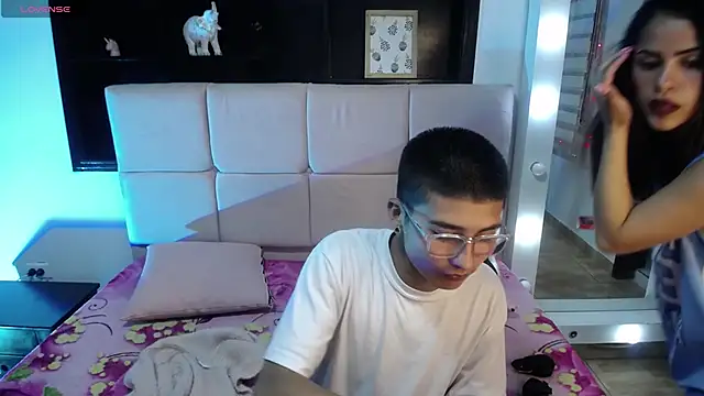  chloe 1 online show from April 2026 03:12:01 AM