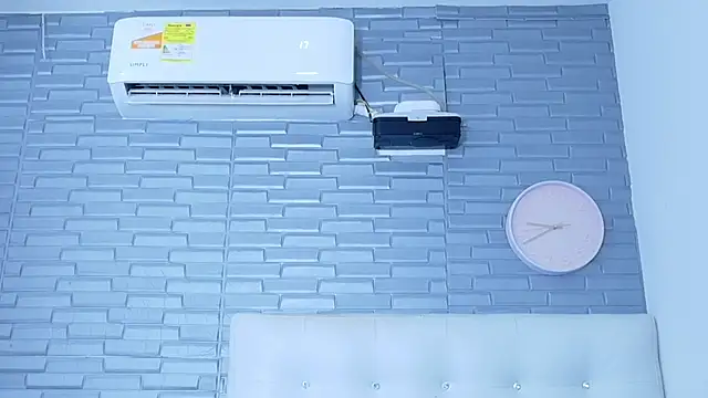 pervert shydoll1 online show from April 2026 06:19:01 AM