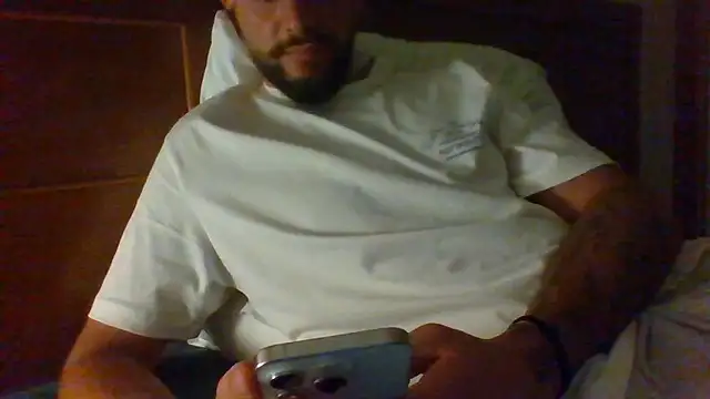 freetom31 online show from March 2026 12:22:01 PM