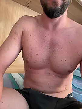 freetom31 online show from June 2026 07:53:02 AM