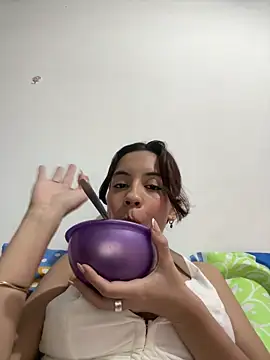 Nicole Cute04 online show from April 2026 05:07:01 AM